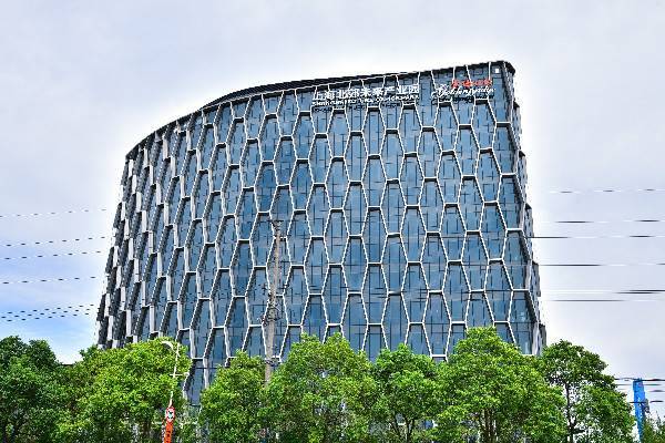 上海北郊未来产业园正式开园 以科技引擎驱动传统产业转型升级
